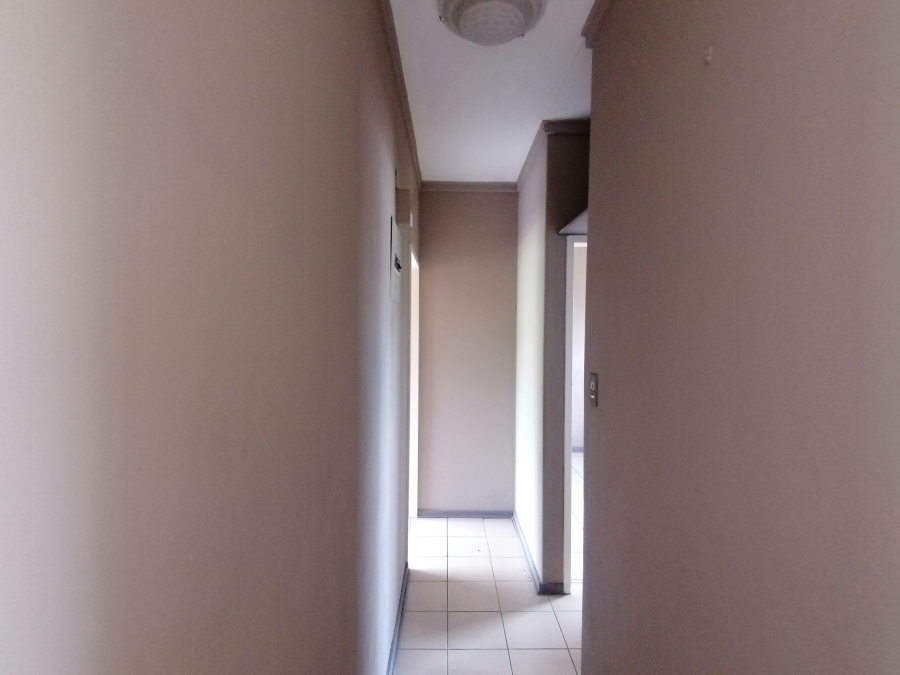 2 Bedroom Property for Sale in Adamayview North West